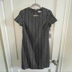 NWT Calvin Klein Shortsleeve GeometricPattern Dres